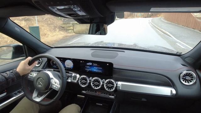 Mercedes EQB 350 4 MATIC смотреть онлайн