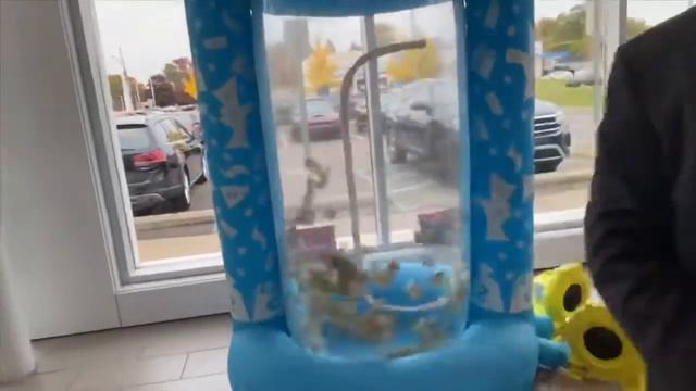 Cash Cube - Black Friday Sale - LaFontaine Import Center-Tony T’s Two Min Drill #blackfriday #cash смотреть онлайн