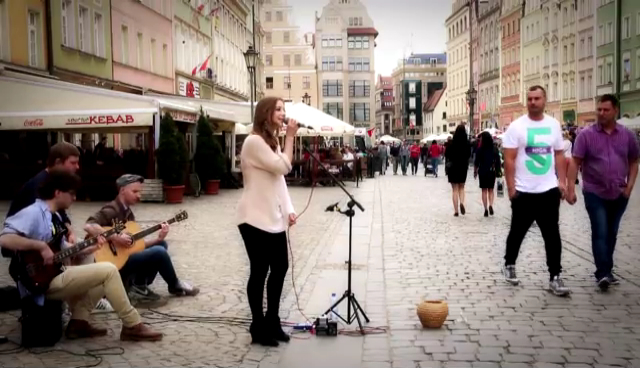 КРУТО СПЕЛА ПЕСНЮ РИАННЫ ► Don't Stop The Music - Rihanna COVER смотреть онлайн