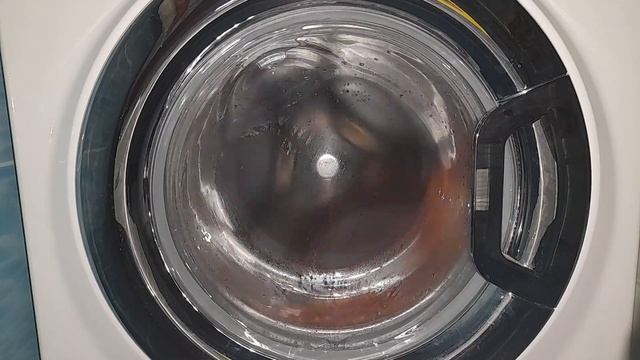 Hotpoint-Ariston - final spin in synthetics смотреть онлайн