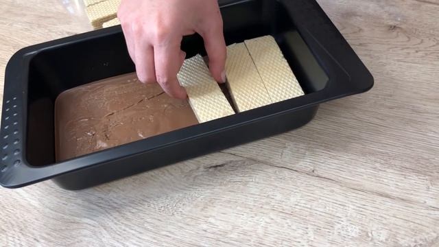 ОГРОМНЫЙ КИТ КАТ ЗА 100 РУБЛЕЙ / Большая конфета смотреть онлайн