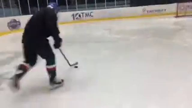 Ну привет, хоккей. смотреть онлайн