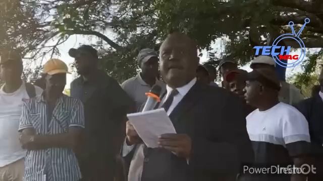 #Breaking: Chief Charumbira Wants GNU between Chamisa And Mnangagwa, offers to be mediator смотреть онлайн