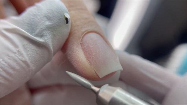 Комбинированный маникюр. Макро. Быстрый дизайн смотреть онлайн