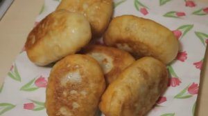 Жаренные пирожки с мясом