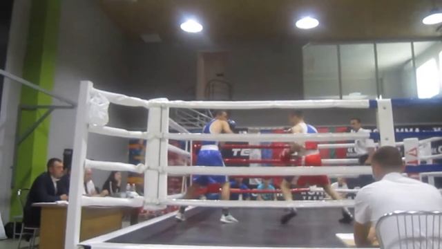 Моменты.Матчевая встреча по боксу в Бендерах в Орбите памяти Александра Лебедя 2018. смотреть онлайн