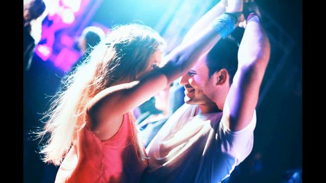 Славик Погосов & SAHO - Ламбада смотреть онлайн