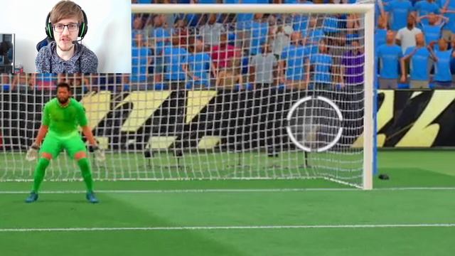 FIFA 22 How To Score OVERPOWERED FREE KICKS! - How To SCORE More GOALS In FUT CHAMPIONS! смотреть онлайн