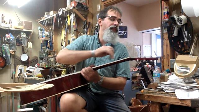 1974 Gibson Hummingbird смотреть онлайн