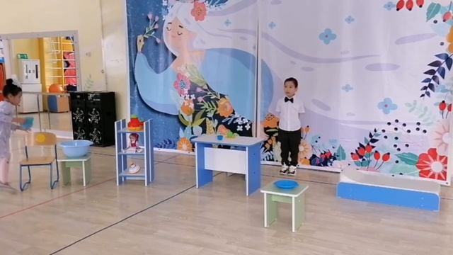 МБДОО ЦРР - д/с "Аленушка" г. Вилюйск, разновозр.компенс. гр "Подснежник" , стих. "YЛЭЛИИР YЧYГЭЙ" смотреть онлайн