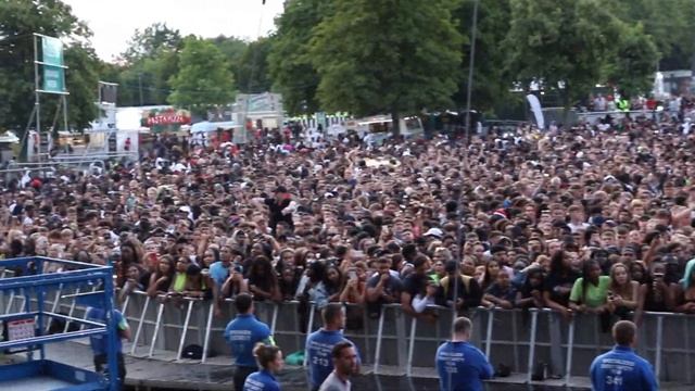 Rae Sremmurd "No Type" LIVE from Euro Tour 2019 смотреть онлайн