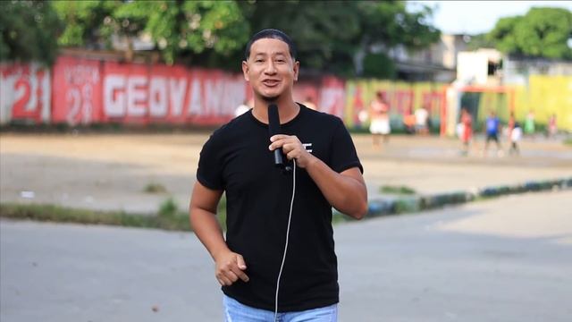 ¿Qué harías si ves un TERRÍCOLA en la calle? смотреть онлайн