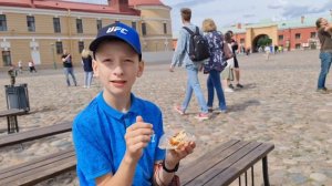 Петропавловская крепость, усыпальница Романовых. Гуляем с детьми по Санкт-Петербургу
