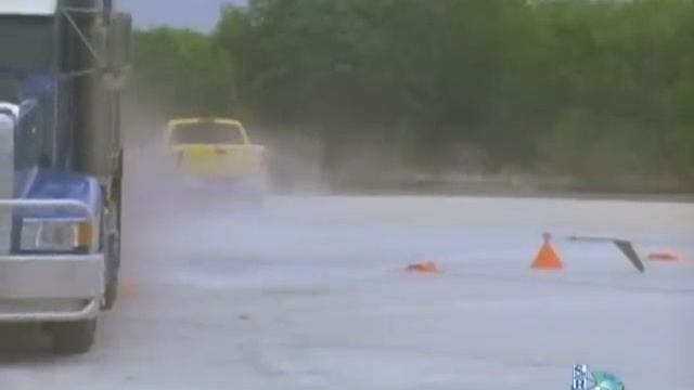 Mobile Barriers MBT-1® Full Crash Test смотреть онлайн