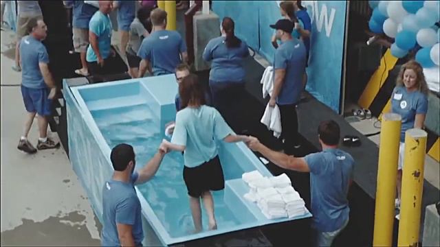 Водное крещение на #youth13 смотреть онлайн