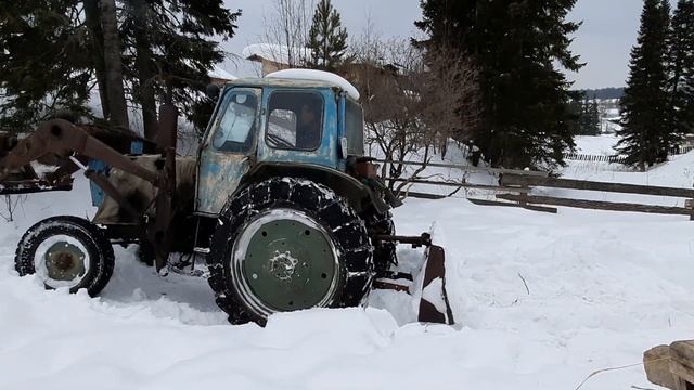 Застрял, будем выкорапкиваться))) смотреть онлайн