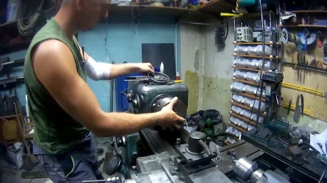 Замена патрона на токарном станке ИЖ 1И611П смотреть онлайн