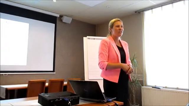 МНЕ БЫ ИМИДЖ ИЗМЕНИТЬ, ПУСТЬ МЕНЯ НАУЧАТ смотреть онлайн