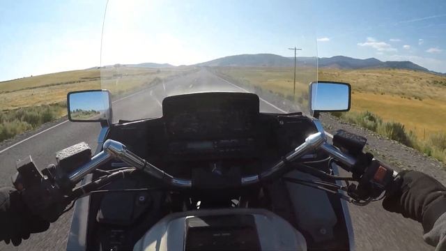 Kawasaki Voyager 1200 leaving Lakeview going to Roseburg 2 смотреть онлайн