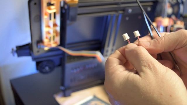 Swapping out the loud PSU fan on the Aquila смотреть онлайн