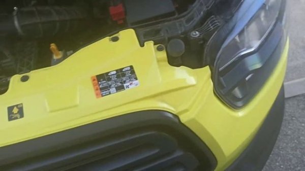 Как заменить лампочку в фаре на Форд Транзит 20 год. Replacing headlight bulbs Ford Transit 2020