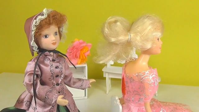 Штеффи потеряла волосы Видео с куклами для девочек. Лысая Барби. Не удачная покраска. 1 серия смотреть онлайн
