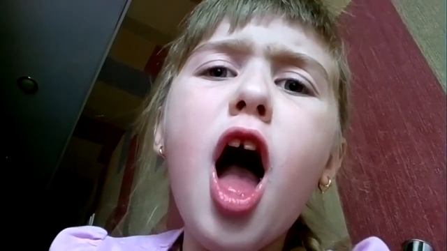 Бабушка спит внучка жжёт смотреть онлайн