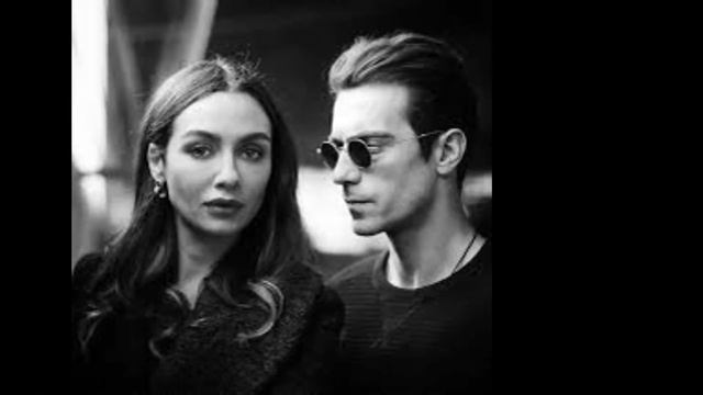 ¡Ibrahim Çelikkol Y Birce Akalay Vienen Con La Serie Bird Flight!