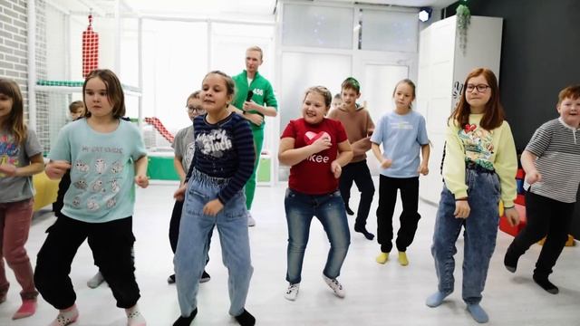 Выездной квест на детский день рождения l Red Panda Event Agency г. Екатеринбург смотреть онлайн