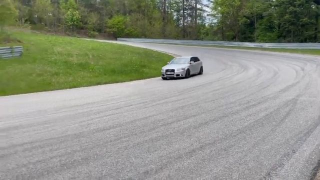 Audi A3 8P 2.0 TDI Remap Straight Pipe Sound 1 смотреть онлайн