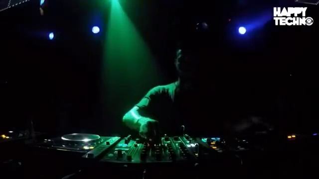 Oscar L @ Happy Techno - City Hall (Barcelona / Spain) - 06.05.2017 смотреть онлайн