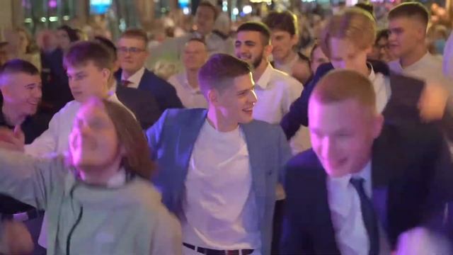 SDE ролик. Выпускной 2022 Гимназия #2 смотреть онлайн