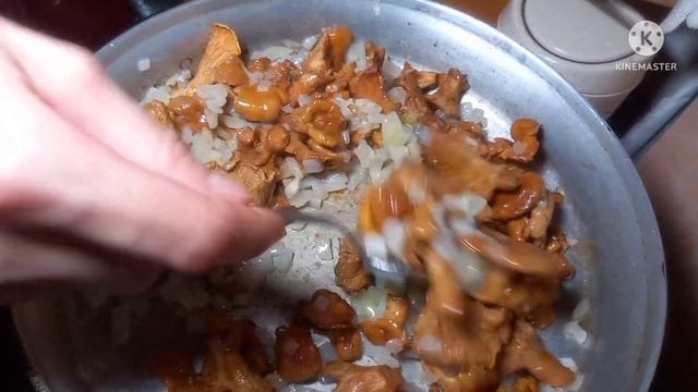 НА КУХНЕ С АНЮТОЙ