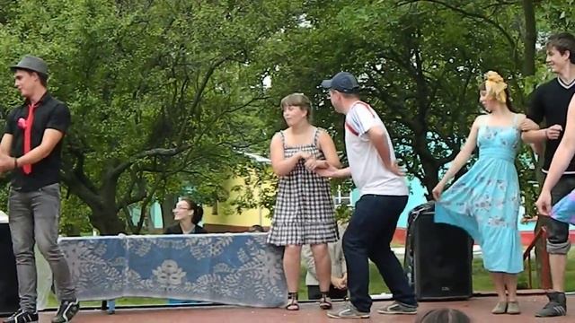Танец вожатых Часть 1 смотреть онлайн