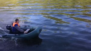 Лодка 260 см и 4-х тактный мотором мощностью 2,5 л.с. Глиссер, скорость 19 км/ч