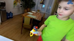 ВЛАД А4 ПРИСЛАЛ НАМ ПОДАРОК! Что там внутри? // KiFill boys 13+