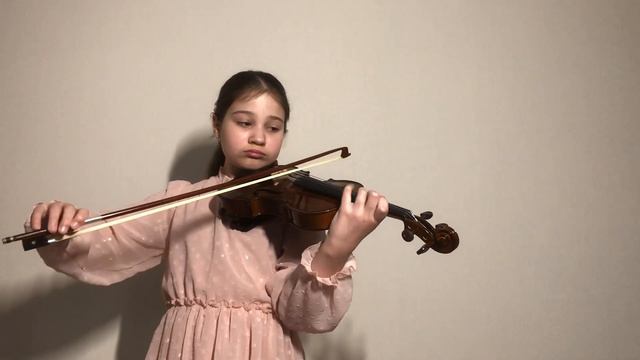 Великоцька Вероніка, 3 клас. Гама До мажор, штрихи, арпеджіо смотреть онлайн
