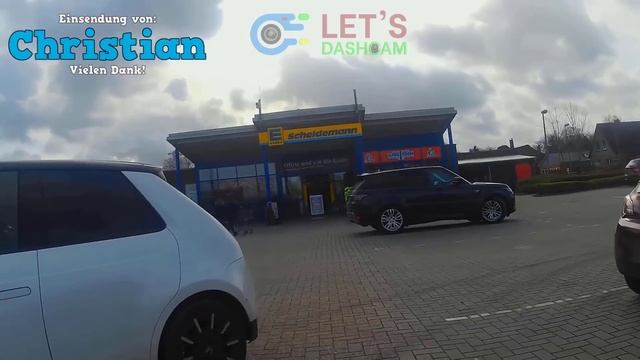 Frau stürzt auf Straße & POLIZEI im Uhrzeigersinn | Community Cam Folge 64 смотреть онлайн