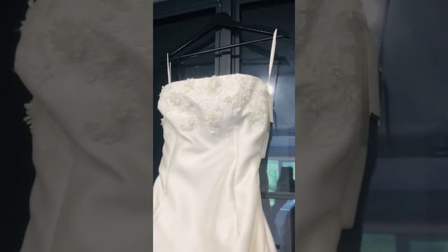 Новое свадебное платье White by Vera Wang оригинал напрокат смотреть онлайн