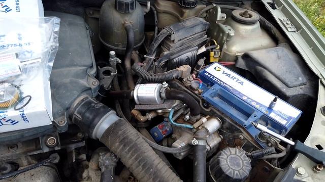 Небольшое ТО Renault Symbol. Замена масла в двигателе. Замена топливного фильтра и фильтров ГБО. смотреть онлайн