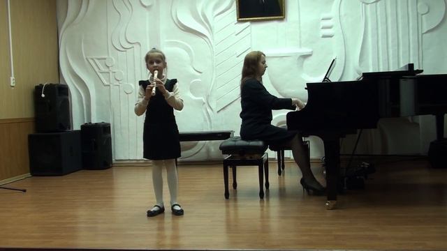 Гаравская Алиса. Л-д*Эрвелуа Менуэт; П.И. Чайковский «Старинная французская песенка» смотреть онлайн