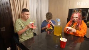 его канал называется ишо