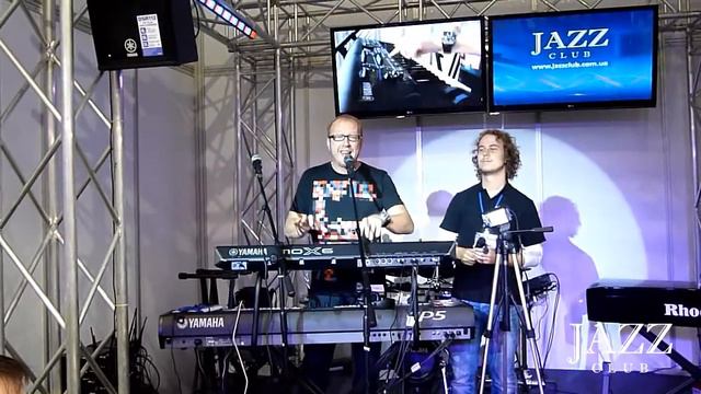 Bert Smorenburg @ Ukraine Music Fair 2011 смотреть онлайн