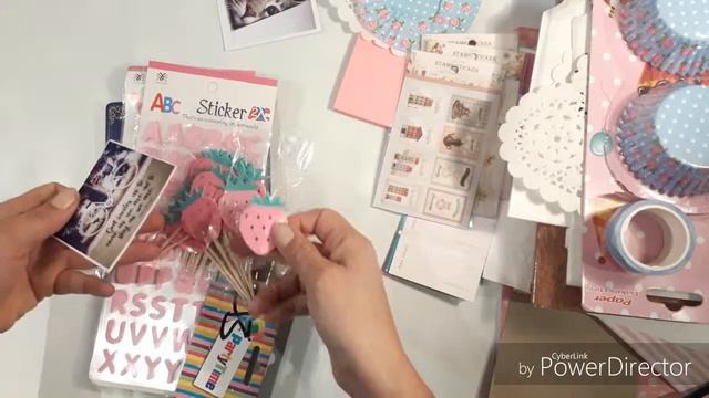 9 Ways to scrapbook on a budget смотреть онлайн