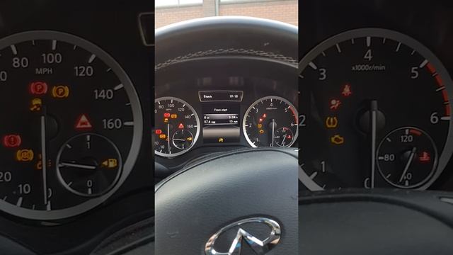 Infiniti Q30 SE 1 - My daily car - infiniti Q30 1.5d walkaround review смотреть онлайн