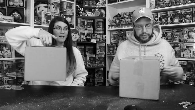 Two $60 Spastic Collectibles Funko Pop Guaranteed Value Mystery Boxes смотреть онлайн