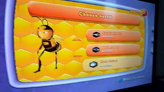 Bee Movie Game: All Costumes смотреть онлайн