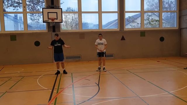 Hertener Löwen Corona Camp Training U12 und U14 Woche 1 Training 2 смотреть онлайн