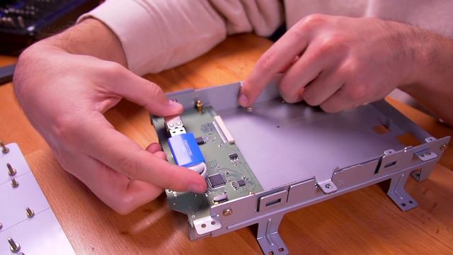 3DO Optical Drive Emulator | MNEMO Installation Tutorial for a GoldStar 3DO | Retro Renew смотреть онлайн