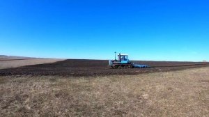 Посевная 2023. Гусеничные трактора делают свою работу лучше всех?. Туман 3 + JCB. Будни тракториста